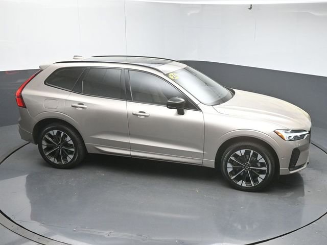 Used 2026 Volvo XC60 B5 Plus w/ Protection Package Premier image 50