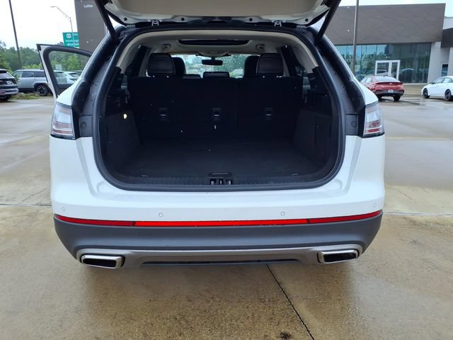 Used 2023 Lincoln Nautilus Reserve FWD image 17