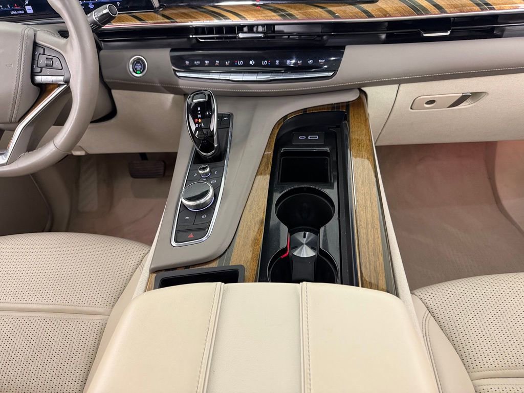 Used 2022 Cadillac Escalade ESV Sport Platinum image 17