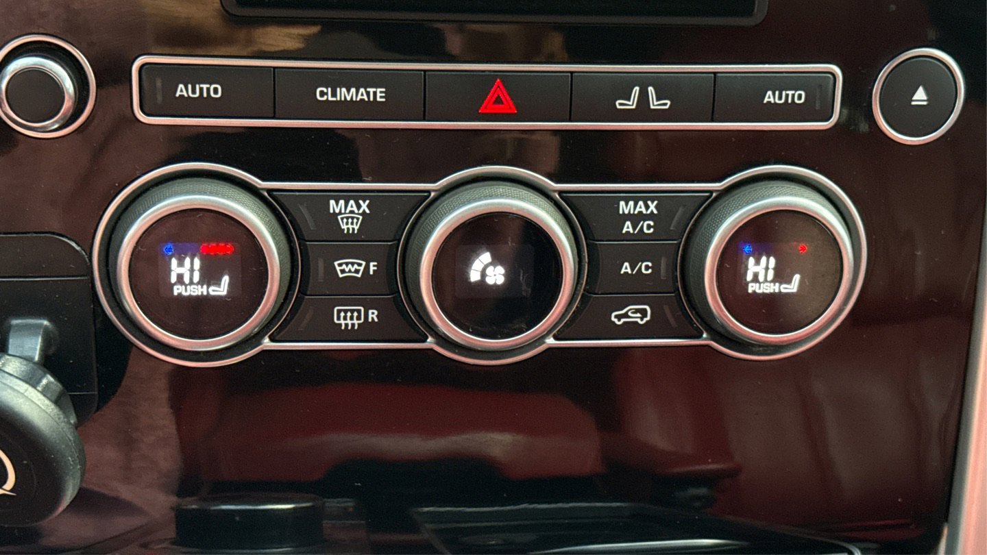 Used 2017 Land Rover Range Rover Autobiography image 37