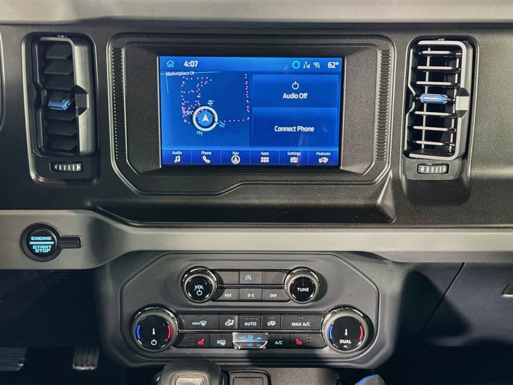 Used 2022 Ford Bronco Black Diamond image 39