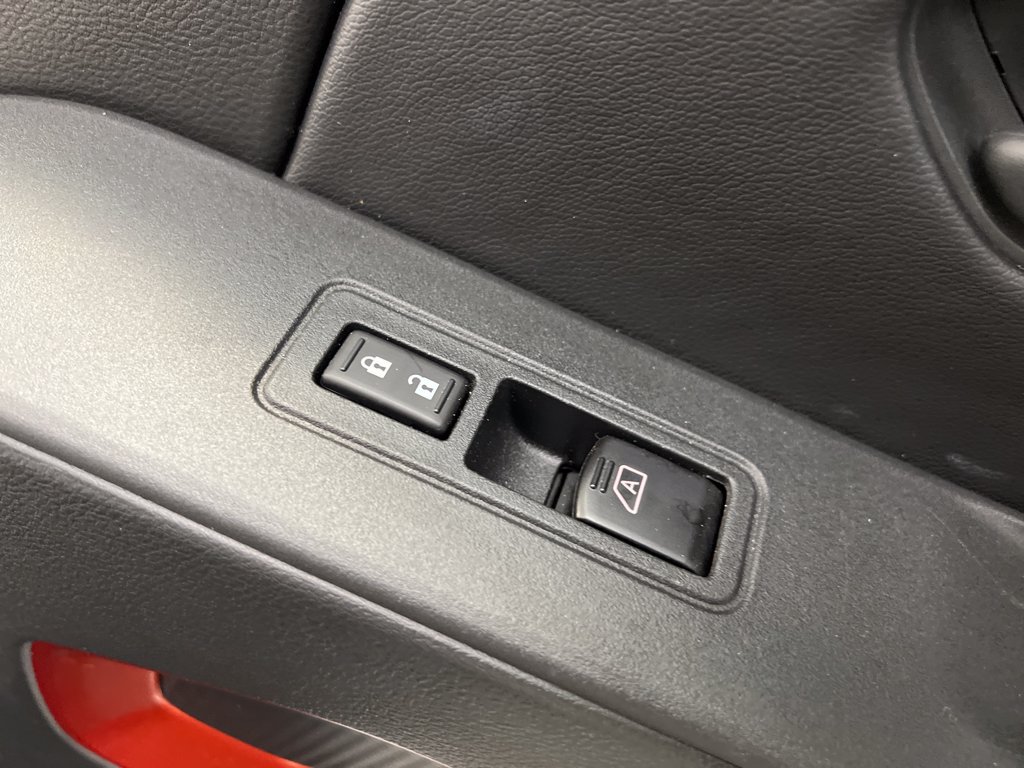 Used 2026 Nissan Frontier PRO-4X AWD/4WD image 38