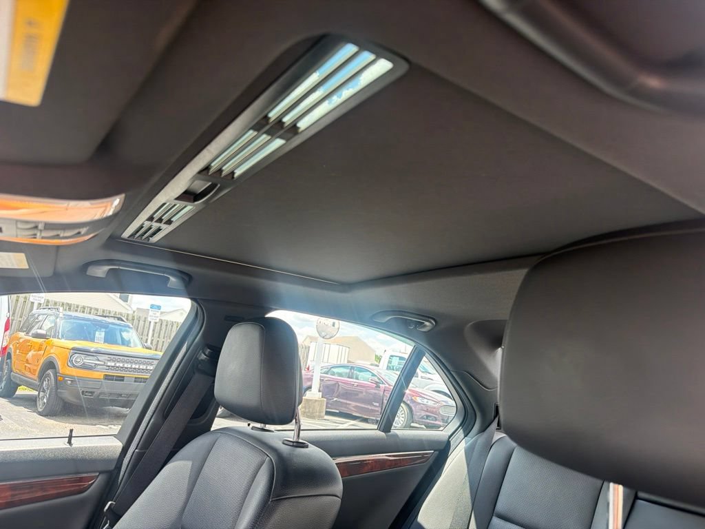 Used 2011 Mercedes-Benz C 300 4MATIC Sedan image 25