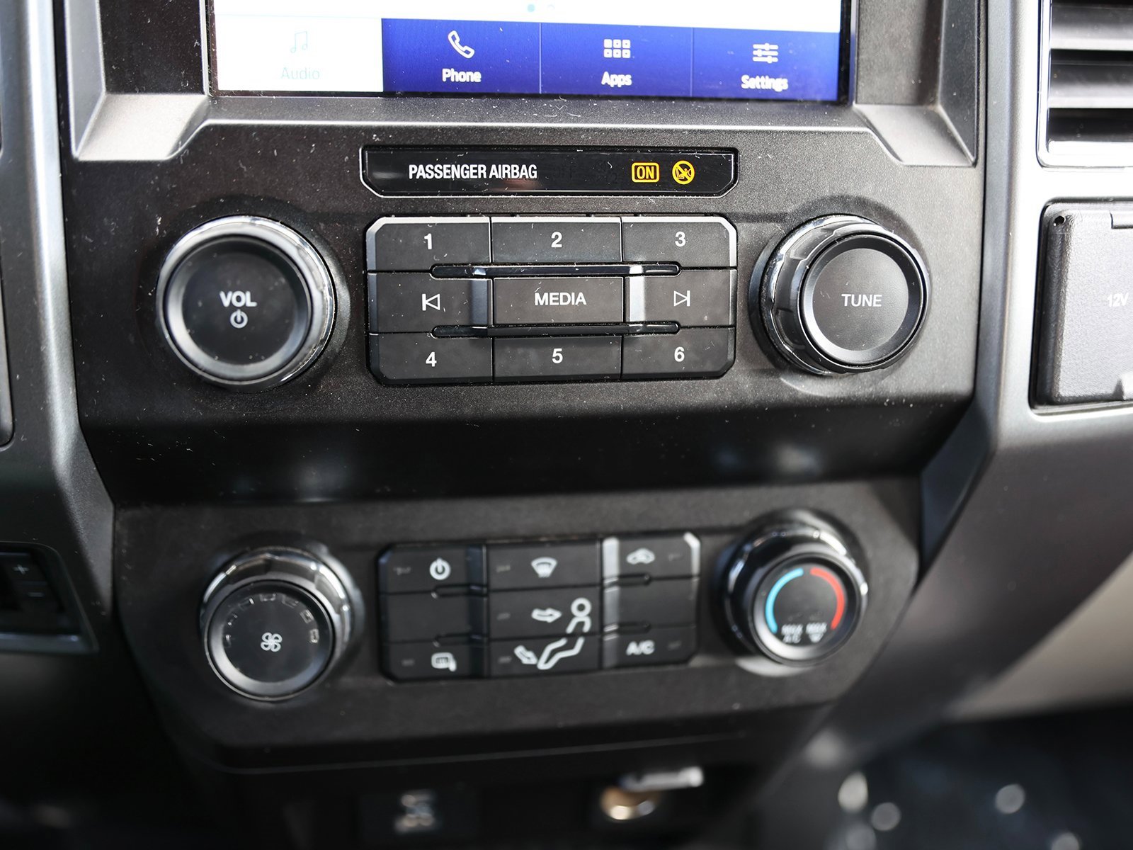 Used 2020 Ford F250 XLT image 27