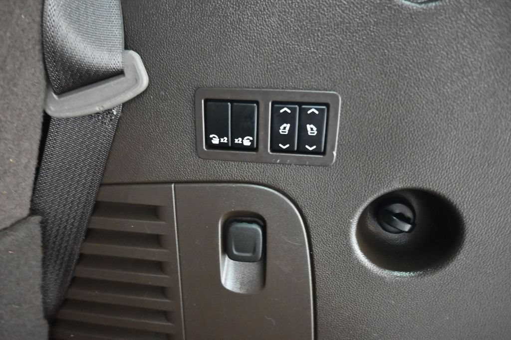 Used 2019 GMC Yukon Denali w/ Open Road Package AWD/4WD image 61
