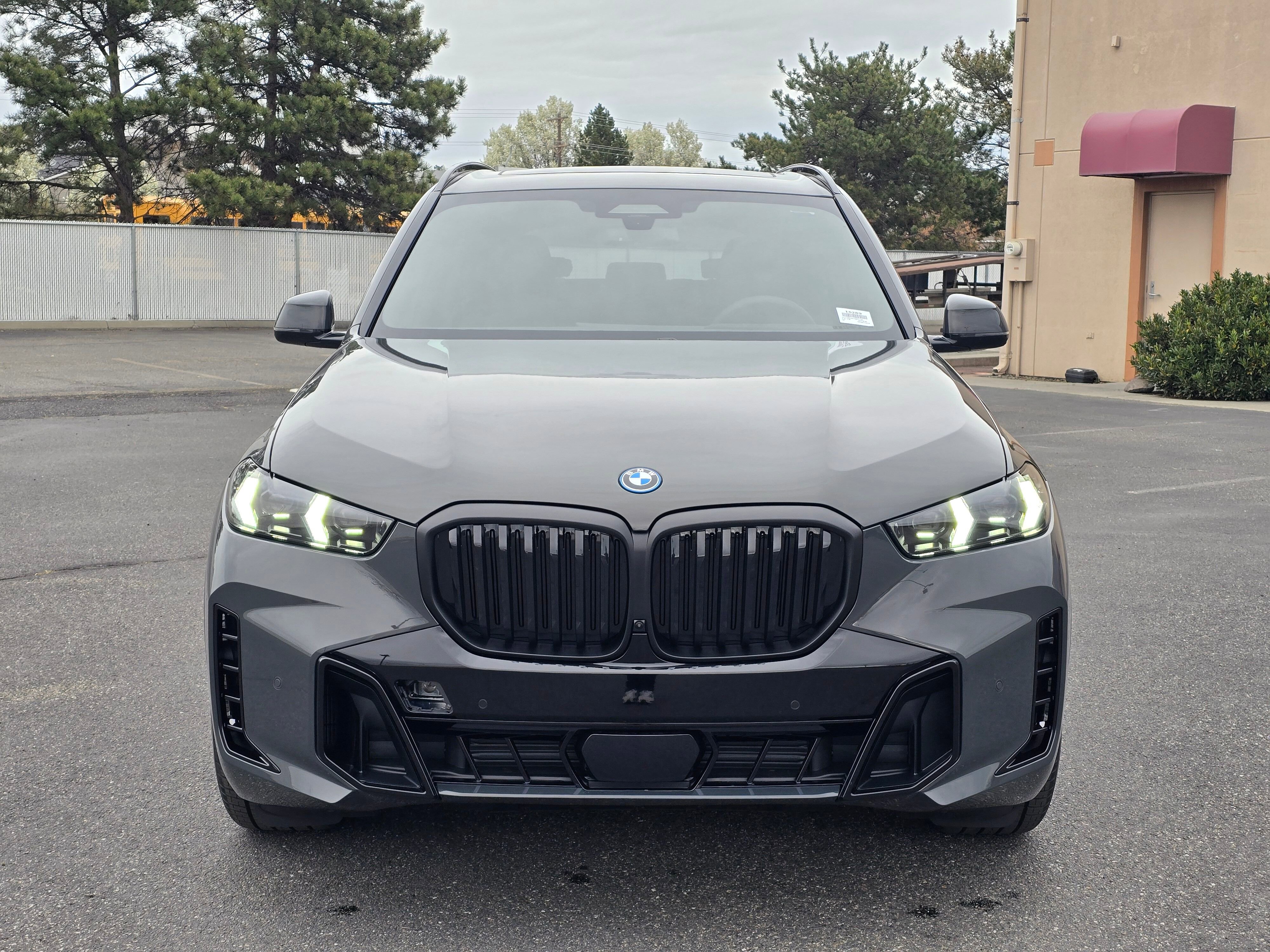 New 2026 BMW X5 xDrive50e w/ Executive Package image 6