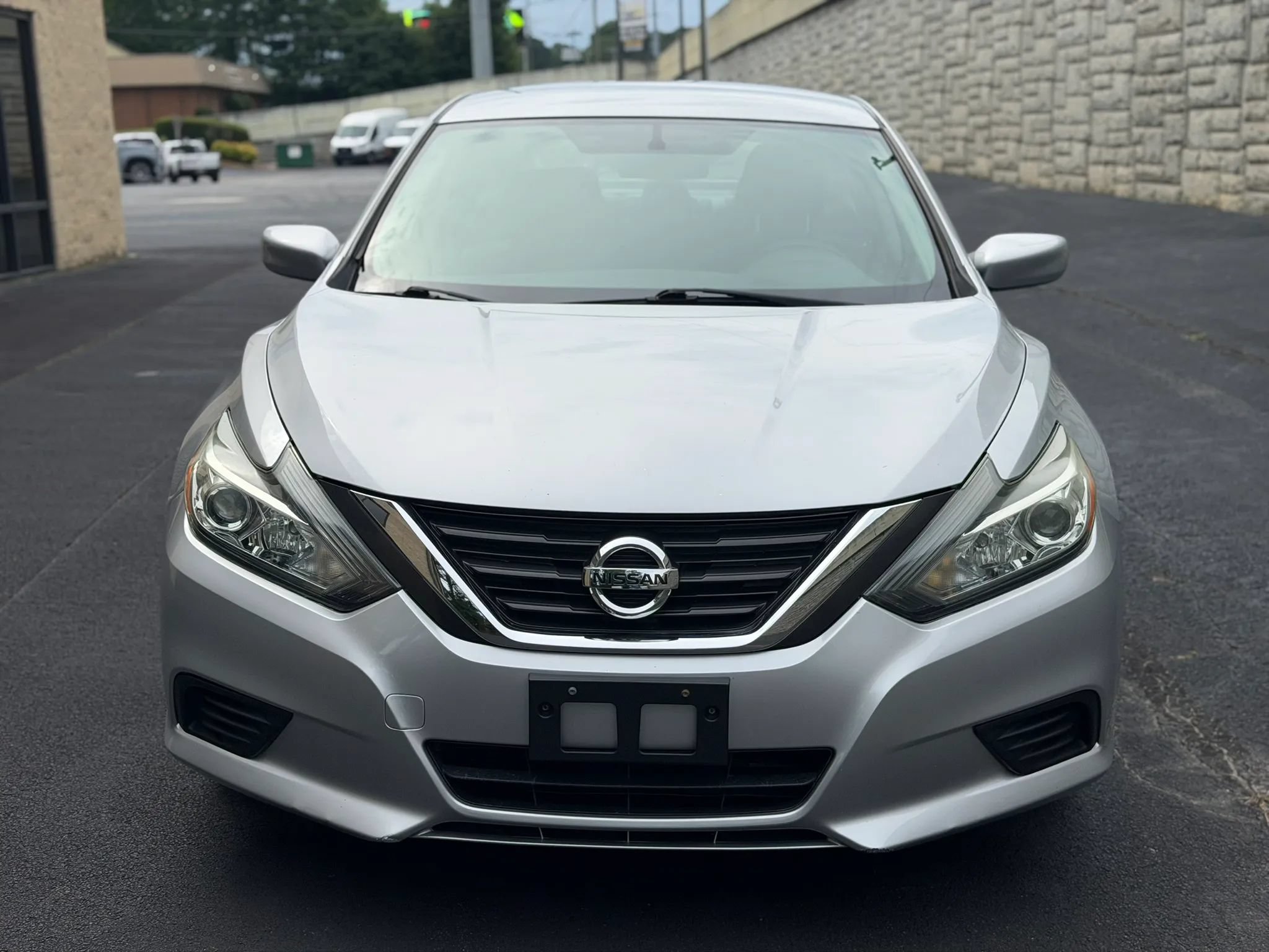 Used 2016 Nissan Altima 2.5 S w/ Power Driver Seat Package FWD image 4