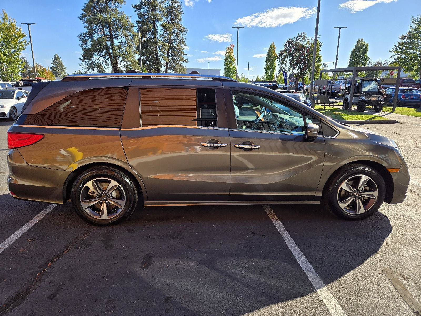 Used 2018 Honda Odyssey Touring image 6
