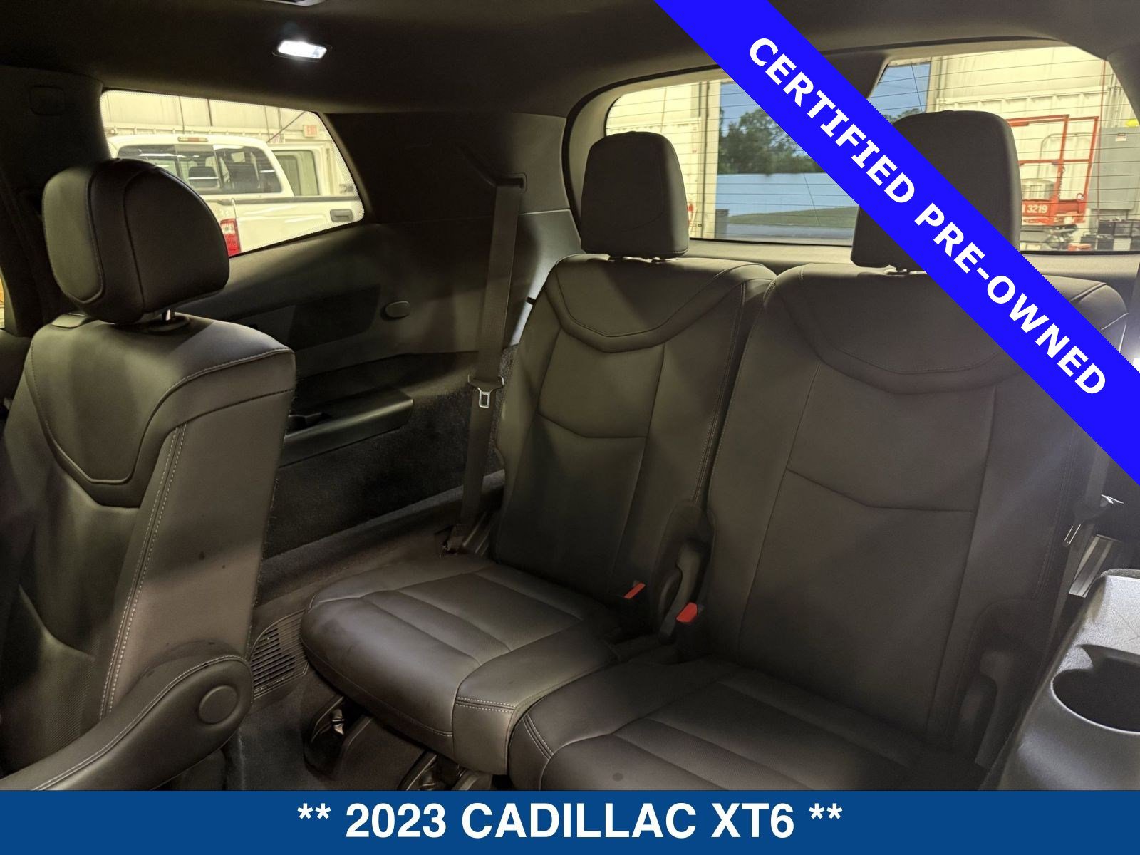 Used 2023 Cadillac XT6 Sport w/ Technology Package image 15