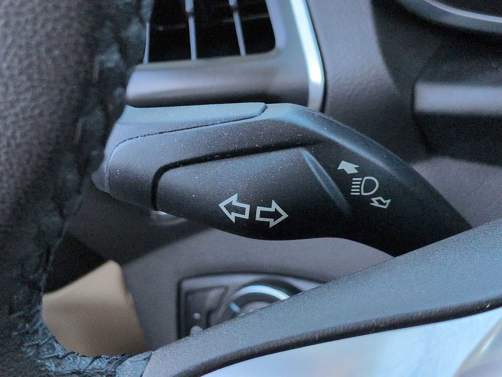 Used 2013 Ford C-MAX SE FWD image 28
