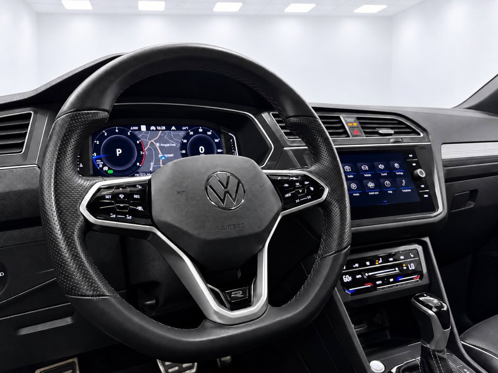 Used 2022 Volkswagen Tiguan SEL R-Line AWD/4WD image 21
