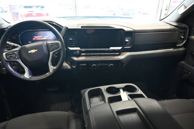 Used 2024 Chevrolet Silverado 2500 LT w/ All Star Edition AWD/4WD image 13