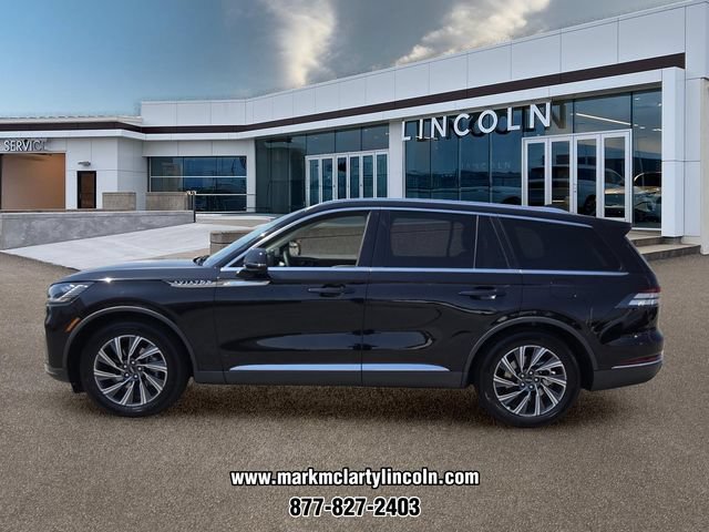New 2026 Lincoln Aviator 2WD image 2