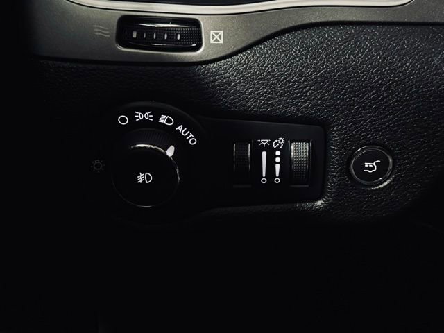 Used 2022 Jeep Cherokee Latitude Lux image 30