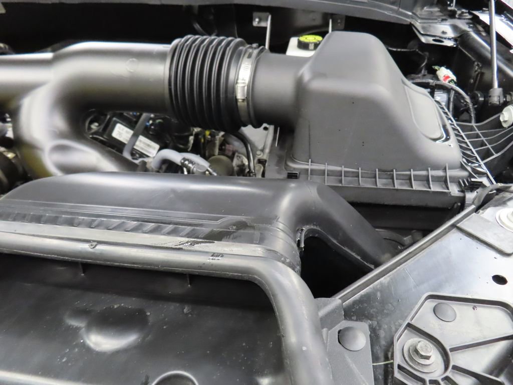 Used 2025 Ford F150 Lariat w/ Equipment Group 501A Mid image 34