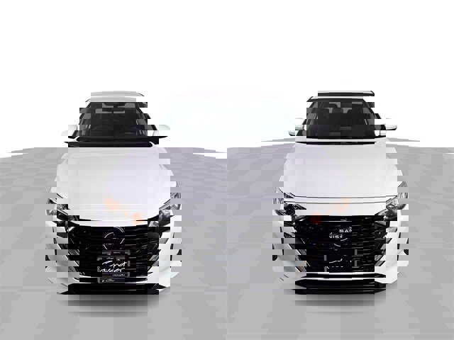 Used 2025 Nissan Sentra S image 3