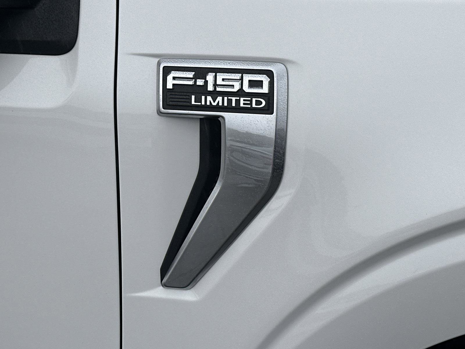 Used 2023 Ford F150 Limited image 4