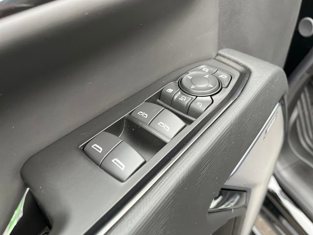 New 2026 GMC Sierra 2500 AT4X w/ LPO, Black Badging Package image 13