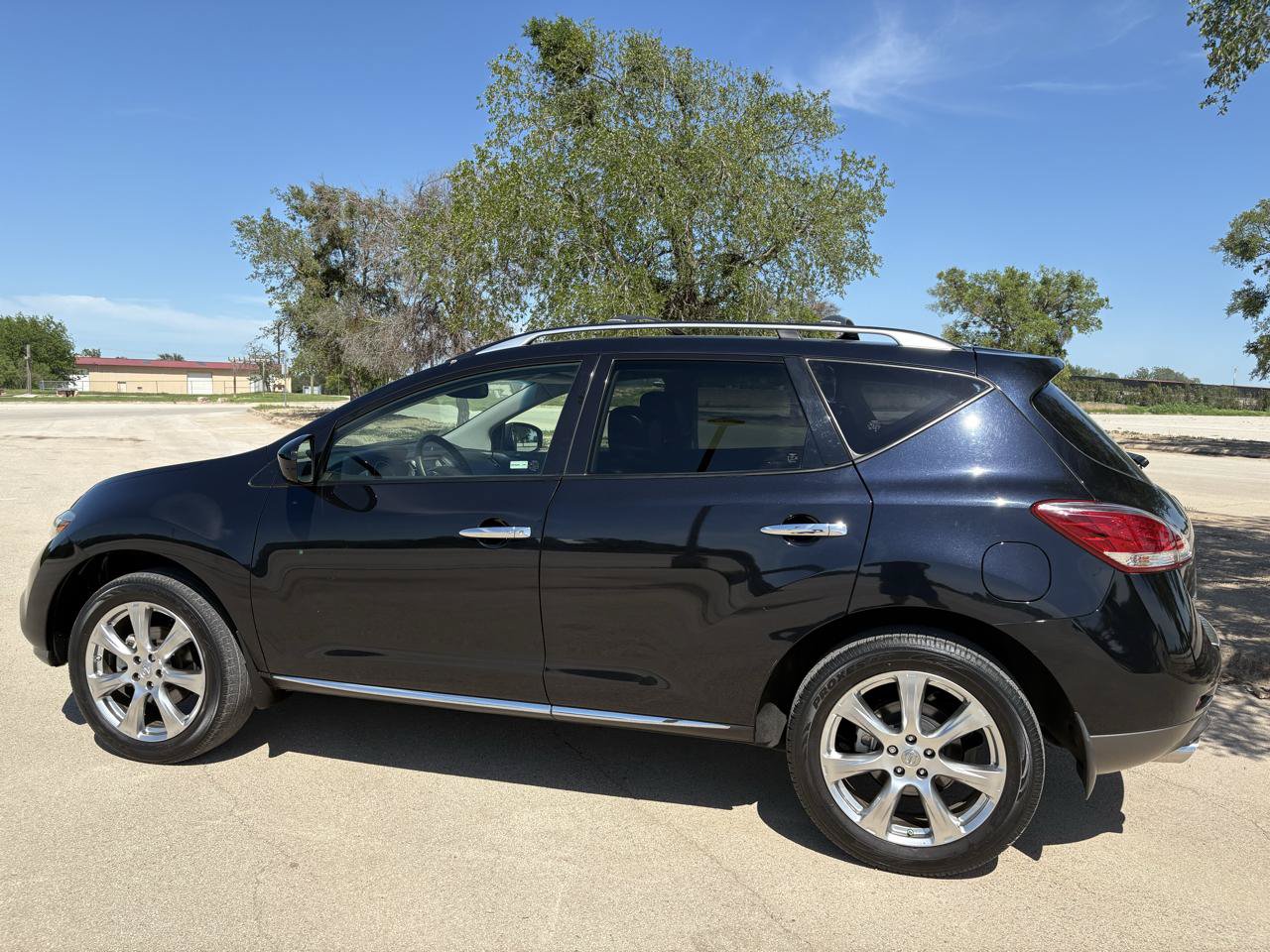 Used 2012 Nissan Murano LE w/ Platinum Pkg FWD image 14