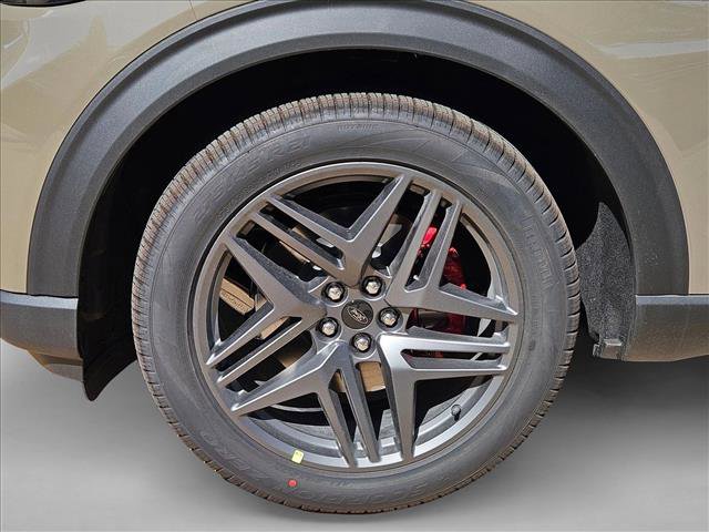 New 2026 Ford Explorer ST-Line w/ ST-Line Street Pack image 10