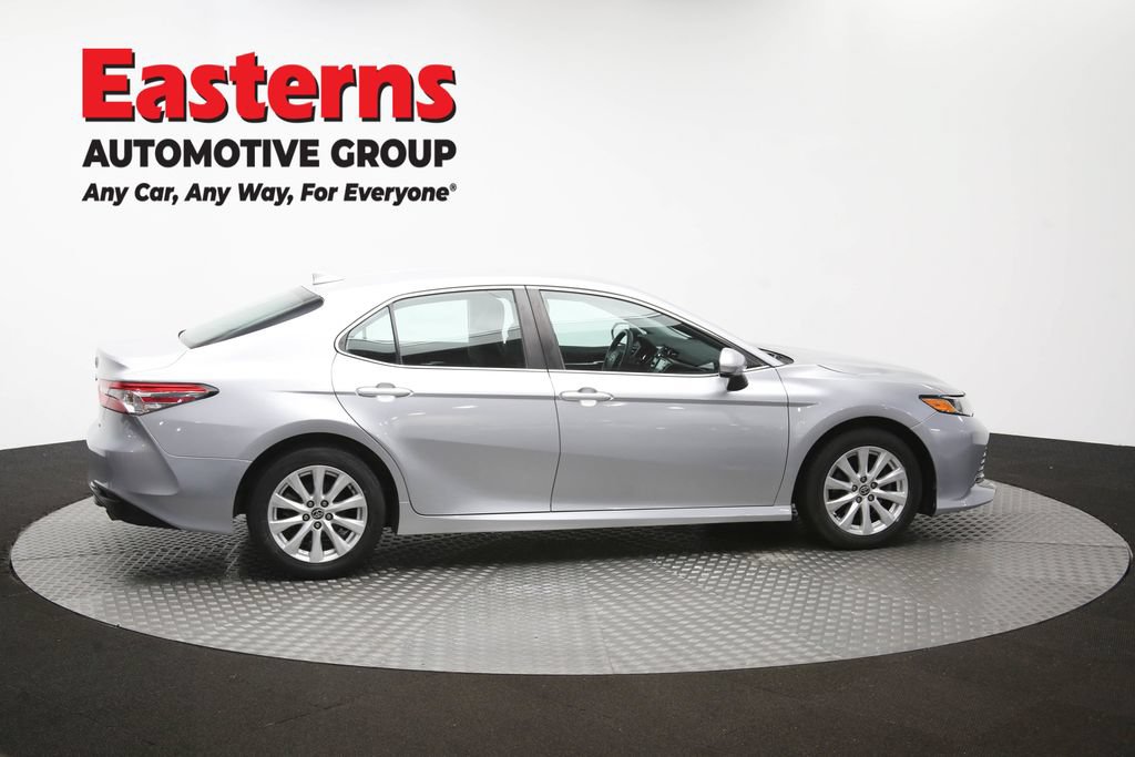 Used 2020 Toyota Camry LE FWD image 41