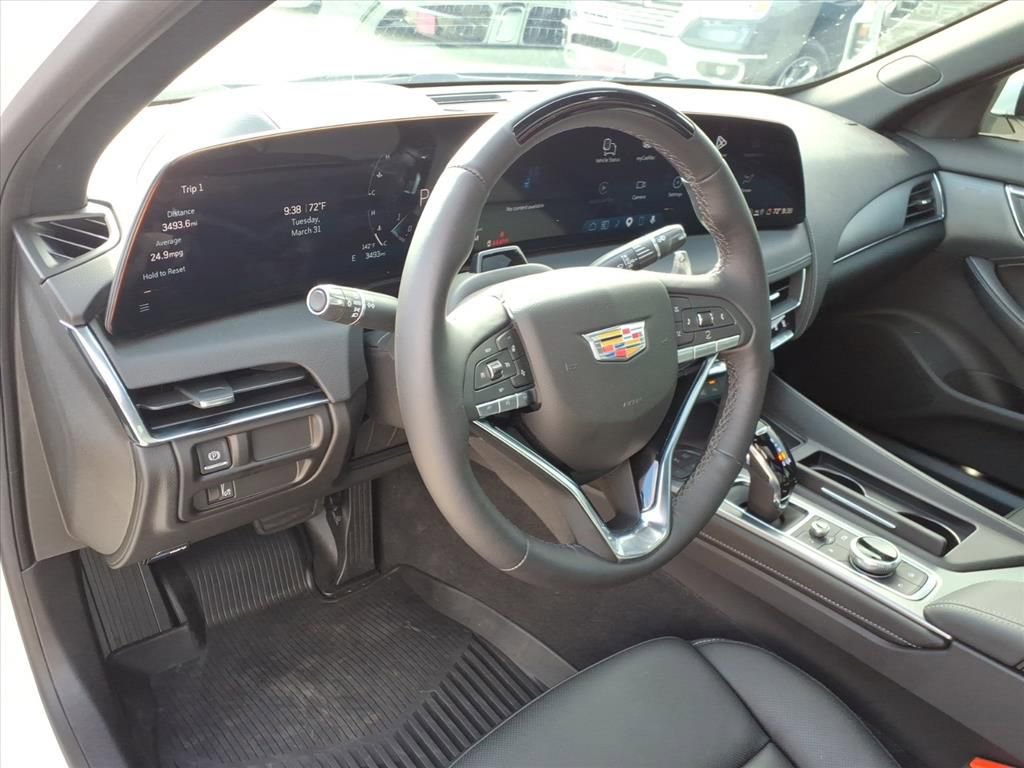 Used 2026 Cadillac CT5 Premium Luxury RWD image 18