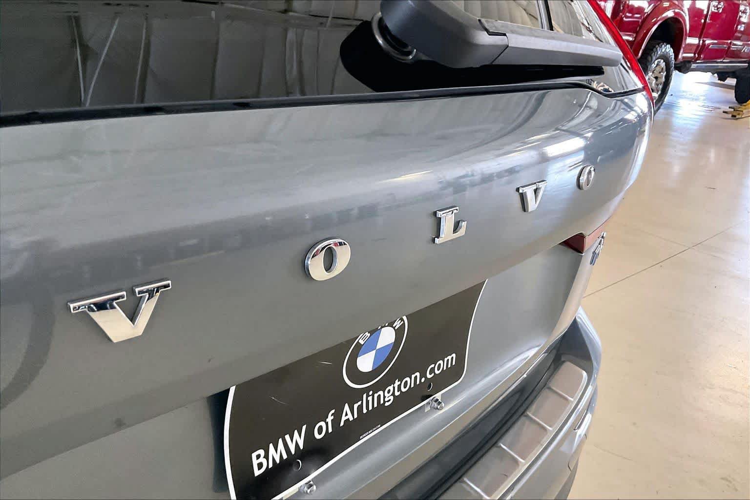 Used 2020 Volvo XC60 T6 Momentum AWD/4WD image 31