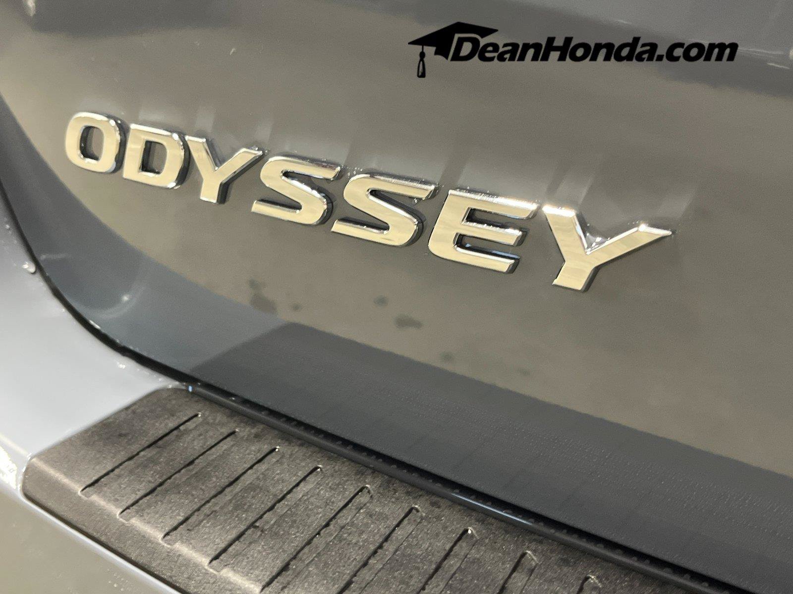 New 2027 Honda Odyssey Touring image 6