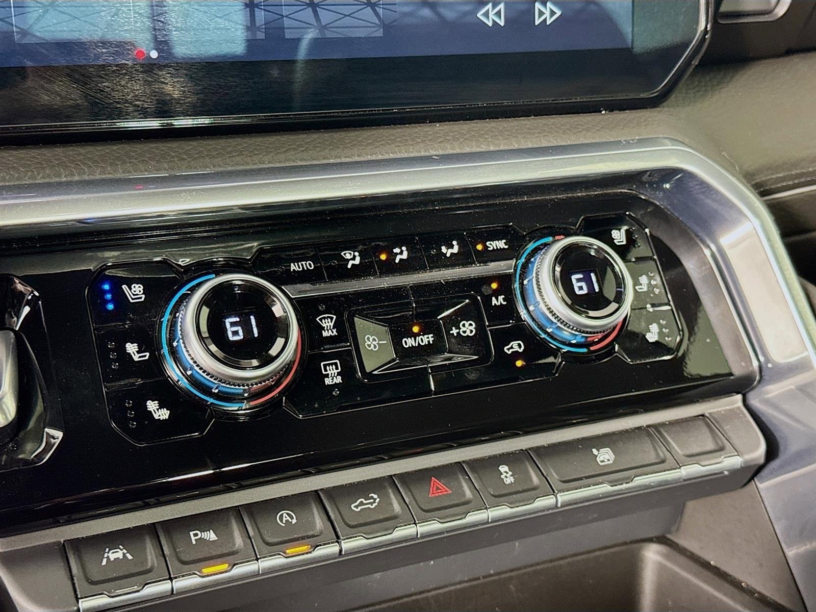 Certified 2022 GMC Sierra 1500 Denali image 17