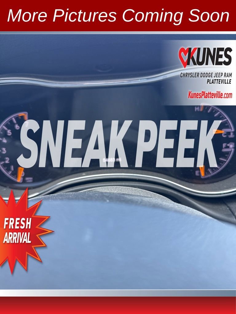 Used 2020 Jeep Grand Cherokee Altitude image 12