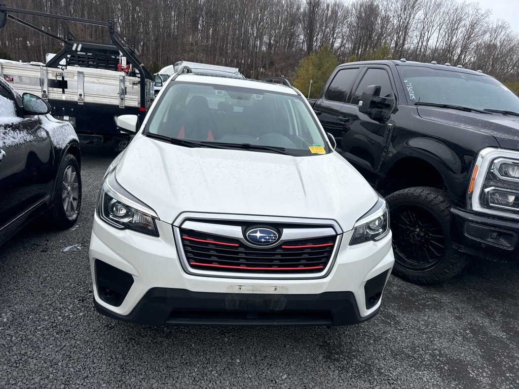 Used 2020 Subaru Forester Premium image 2