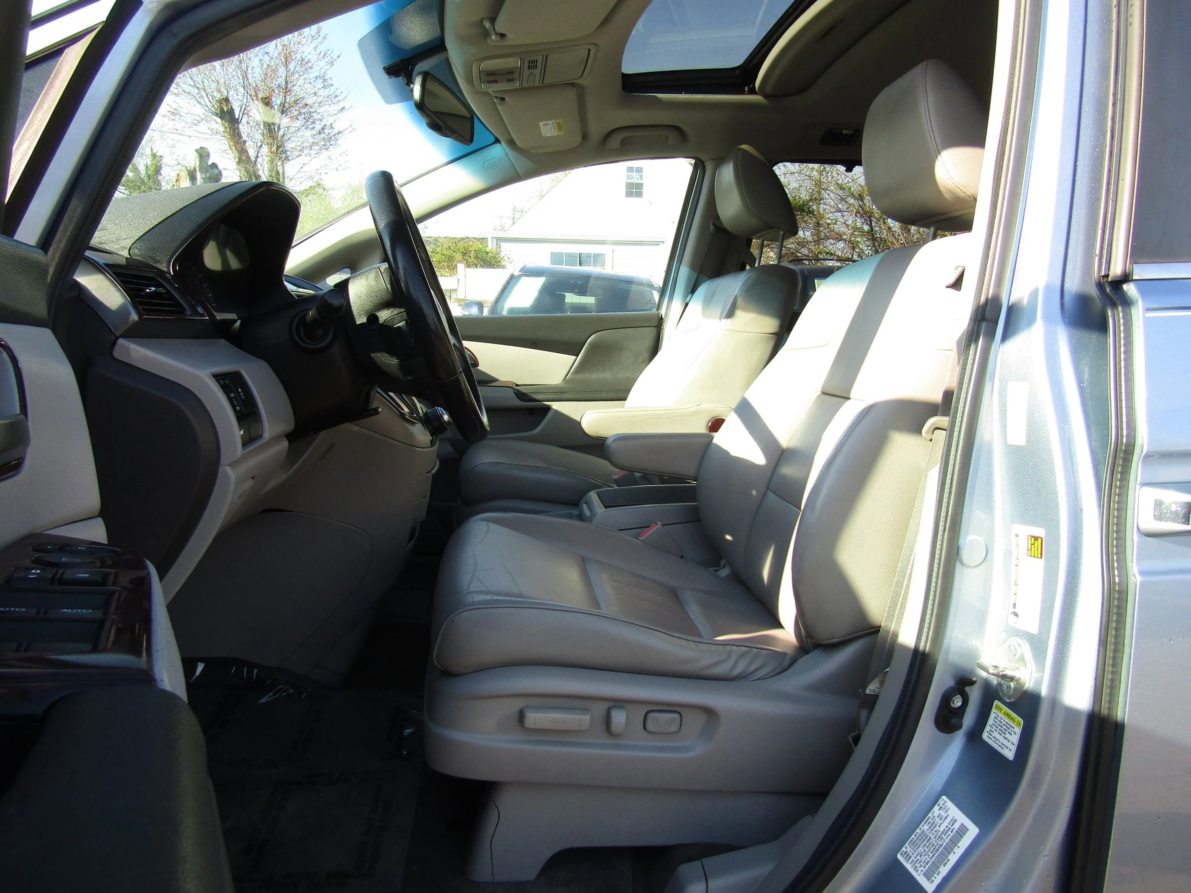Used 2013 Honda Odyssey EX-L image 9