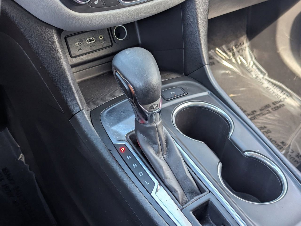 Used 2022 Chevrolet Equinox LT w/ Driver Convenience Package FWD image 26