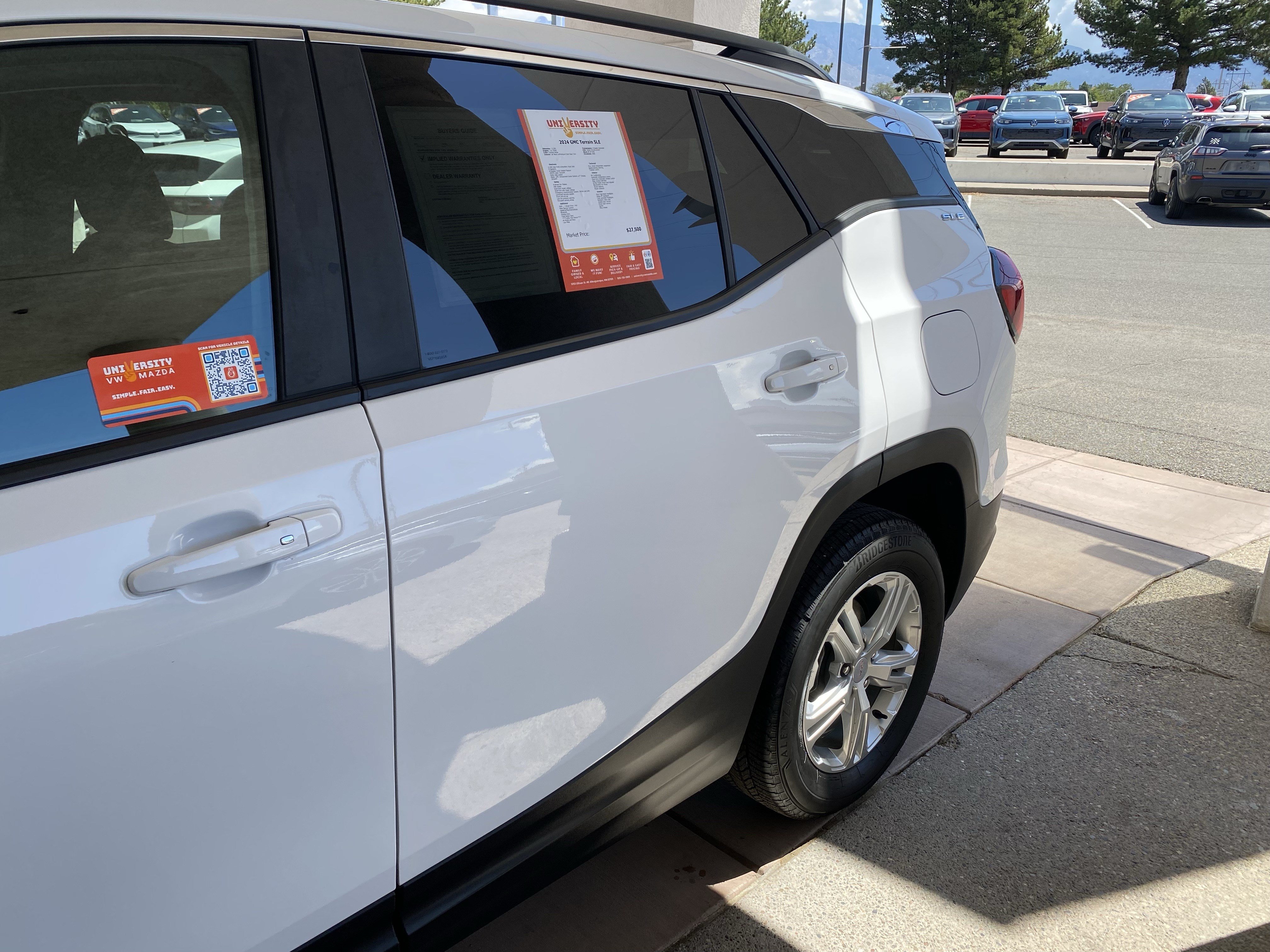 Used 2024 GMC Terrain SLE w/ Driver Convenience Package AWD/4WD image 58