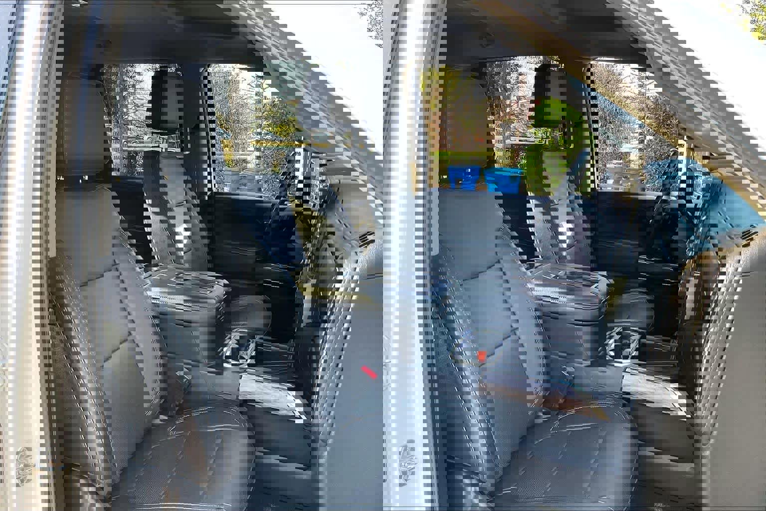 Used 2020 Chevrolet Silverado 3500 LTZ w/ LTZ Premium Package image 8