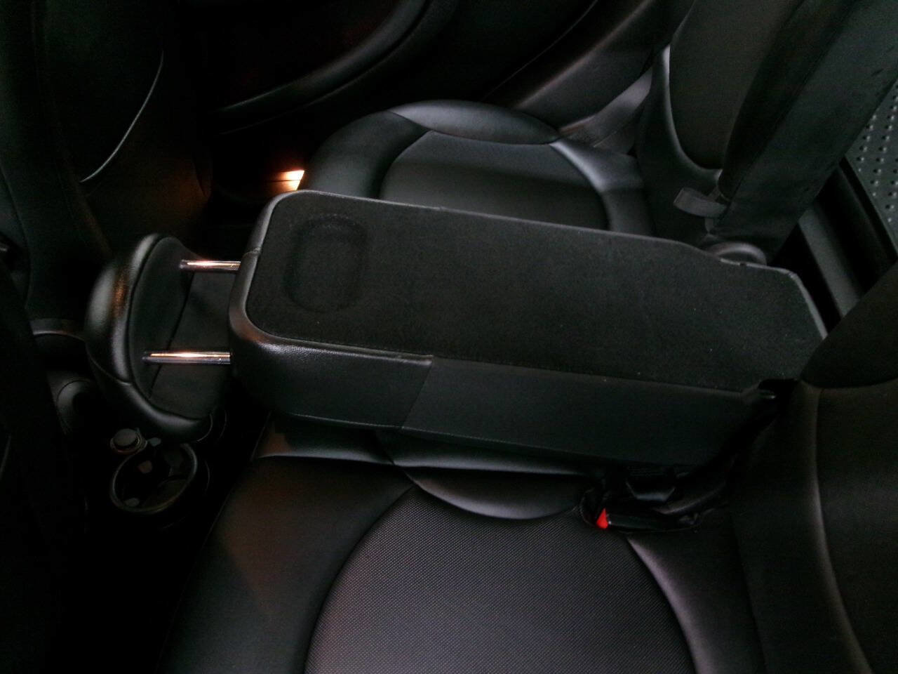 Used 2014 MINI Cooper Countryman S image 22