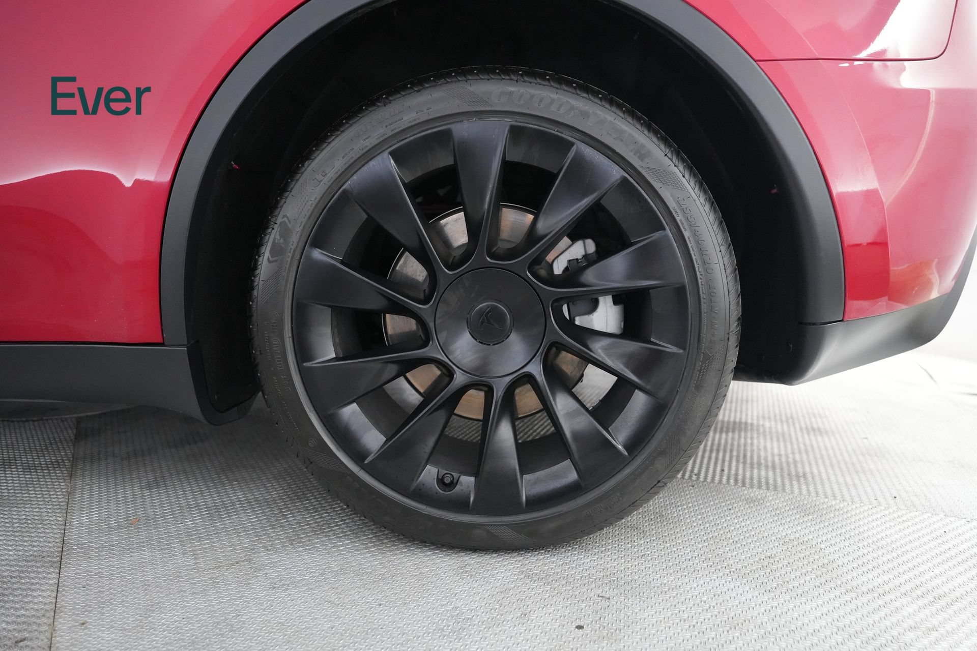 Used 2023 Tesla Model Y Long Range AWD/4WD image 9