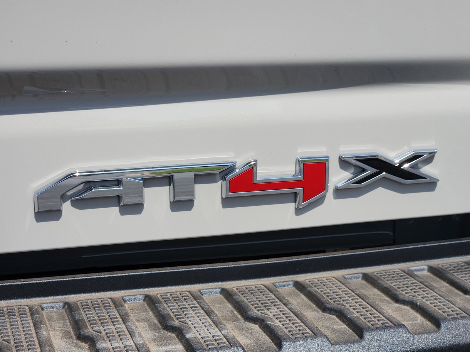 New 2026 GMC Sierra 2500 AT4X image 13