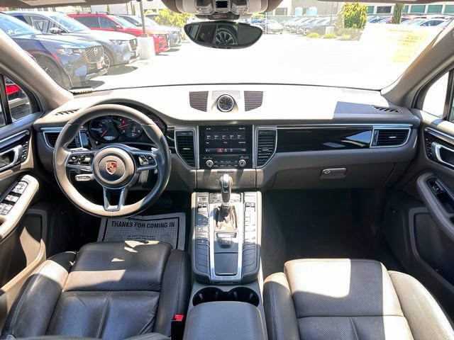Used 2017 Porsche Macan AWD/4WD image 12