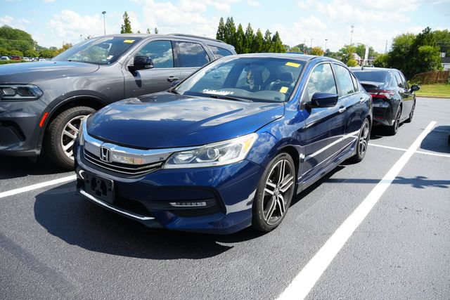 Used 2016 Honda Accord Sport image 7