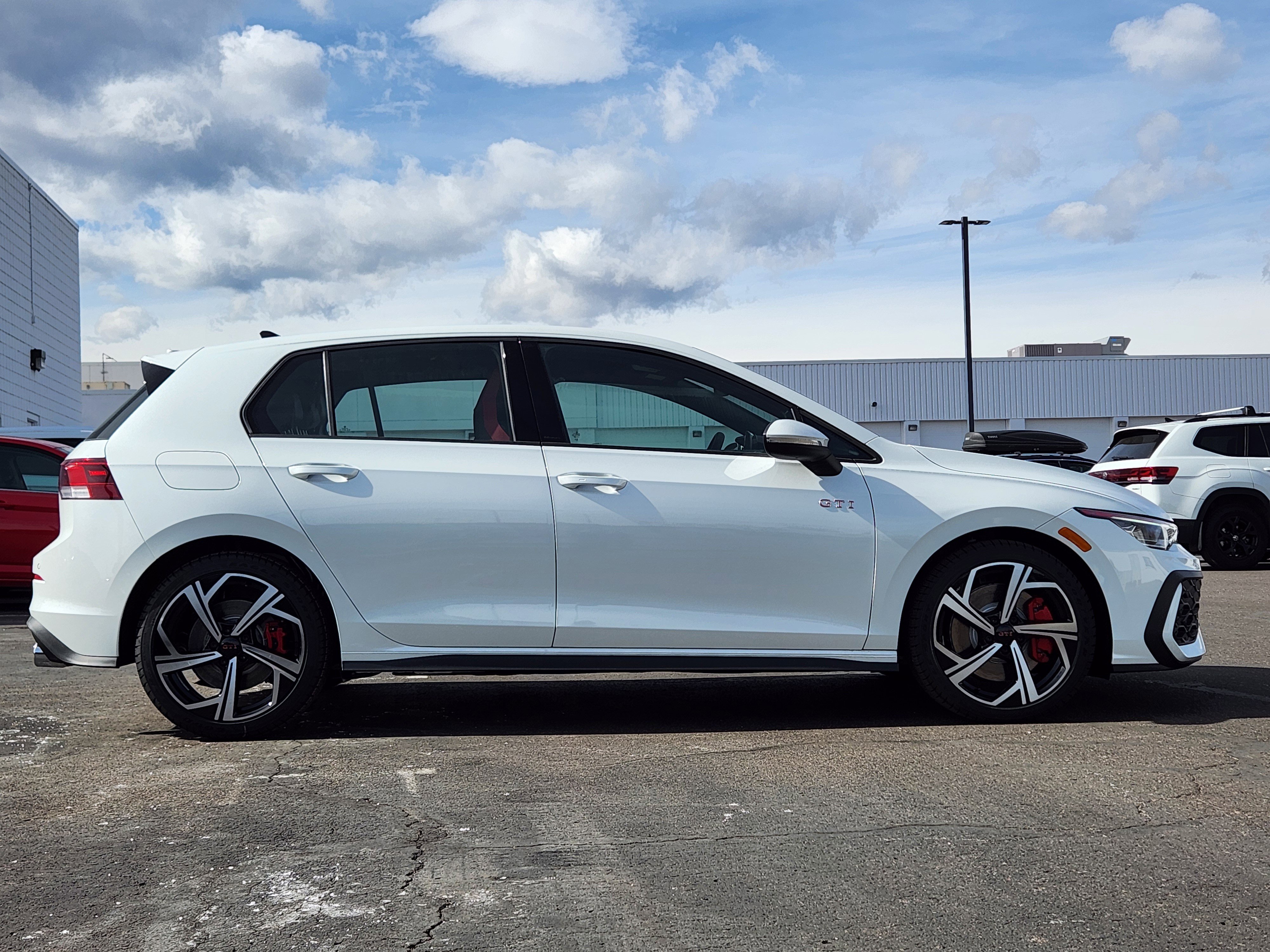 New 2026 Volkswagen Golf SE image 7