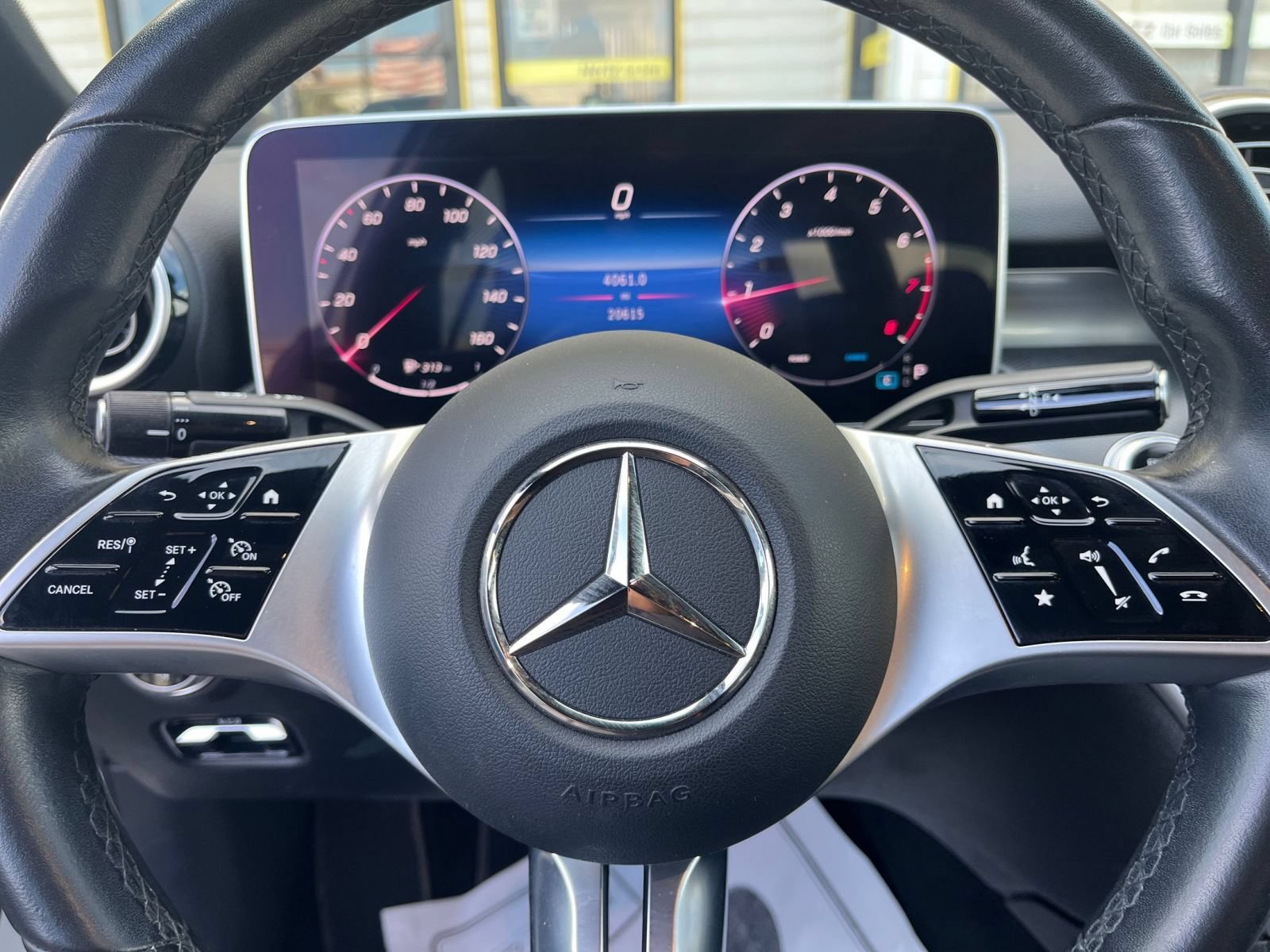 Used 2024 Mercedes-Benz C 300 Sedan image 27