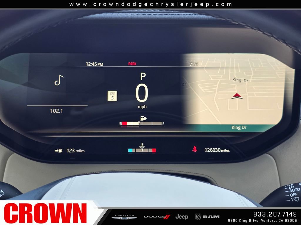 Used 2023 Land Rover Range Rover Long Wheelbase SE AWD/4WD image 42