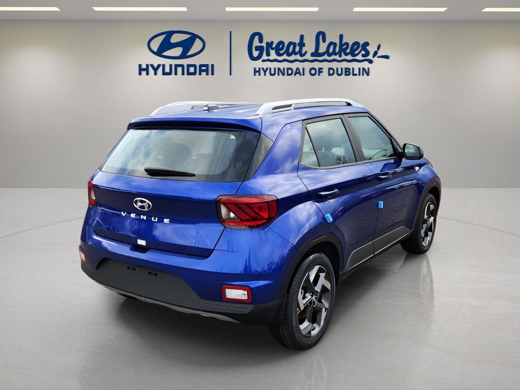 New 2026 Hyundai Venue SEL FWD image 5