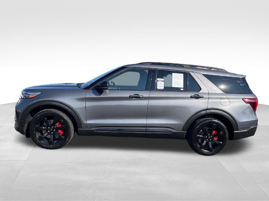 Used 2022 Ford Explorer ST w/ Equipment Group 401A AWD/4WD image 2