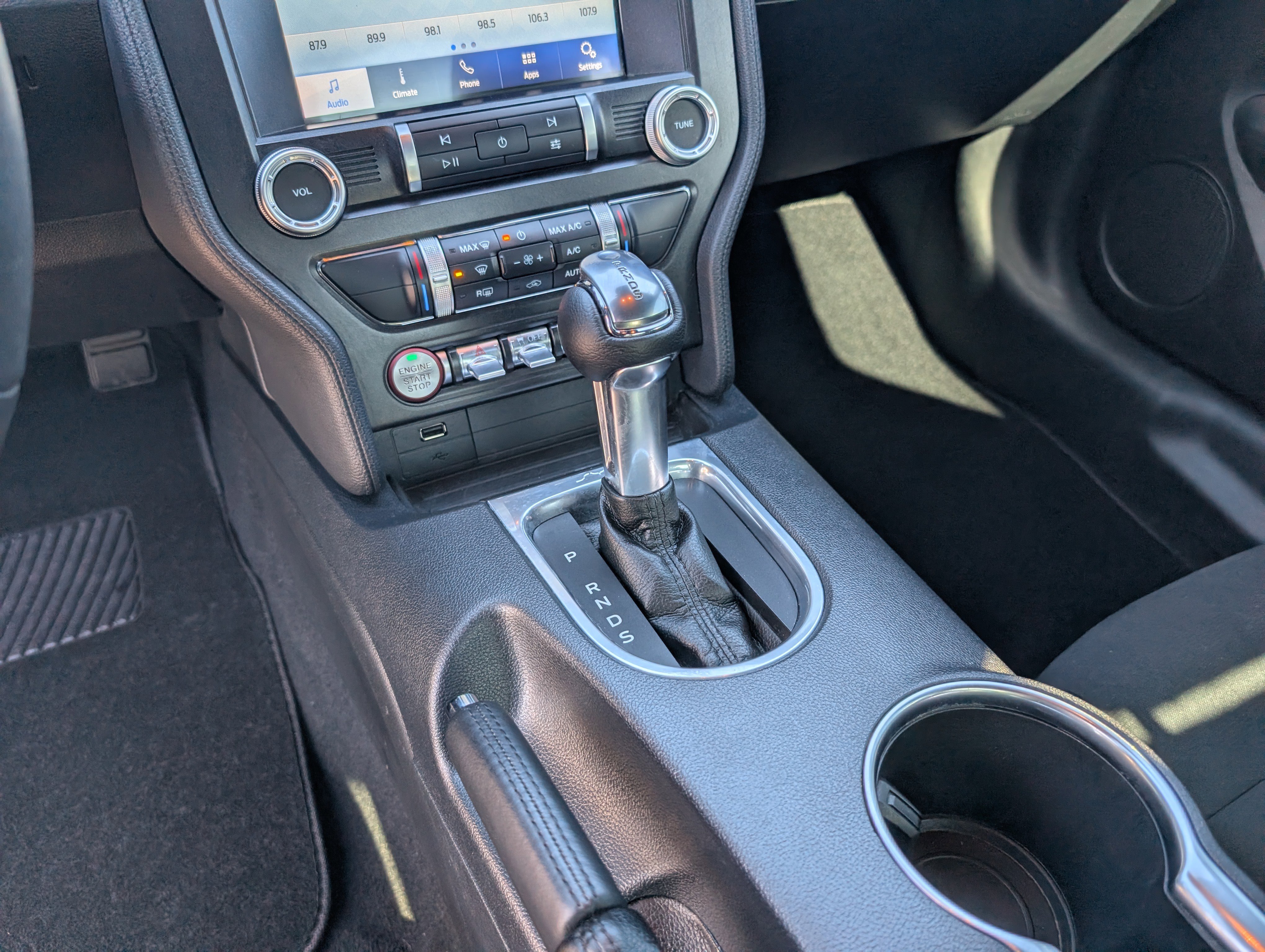 Used 2021 Ford Mustang Coupe w/ Equipment Group 101A image 6