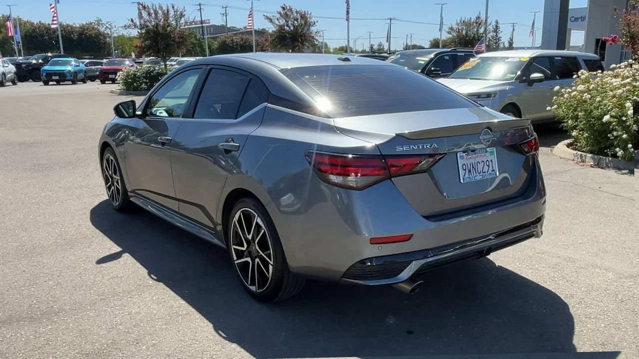 Used 2025 Nissan Sentra SR FWD image 5