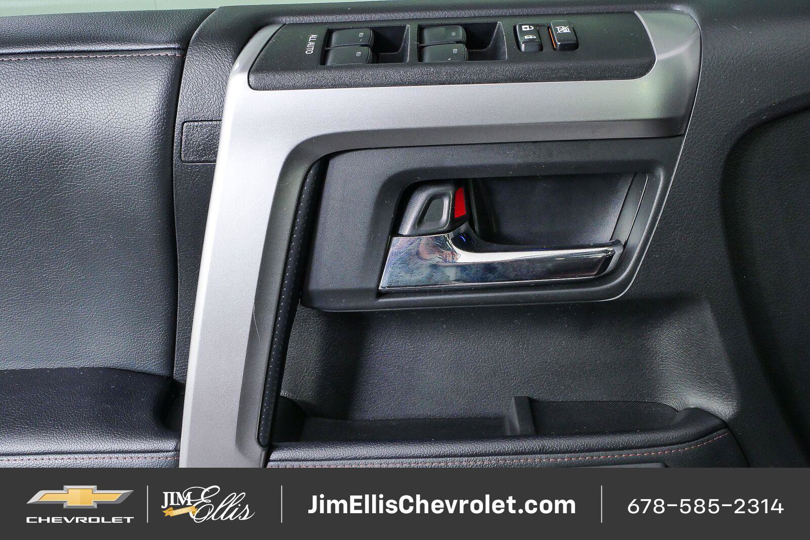 Used 2021 Toyota 4Runner Limited AWD/4WD image 6