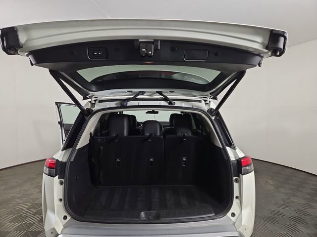Used 2024 Nissan Pathfinder SL w/ SL Premium Package image 34