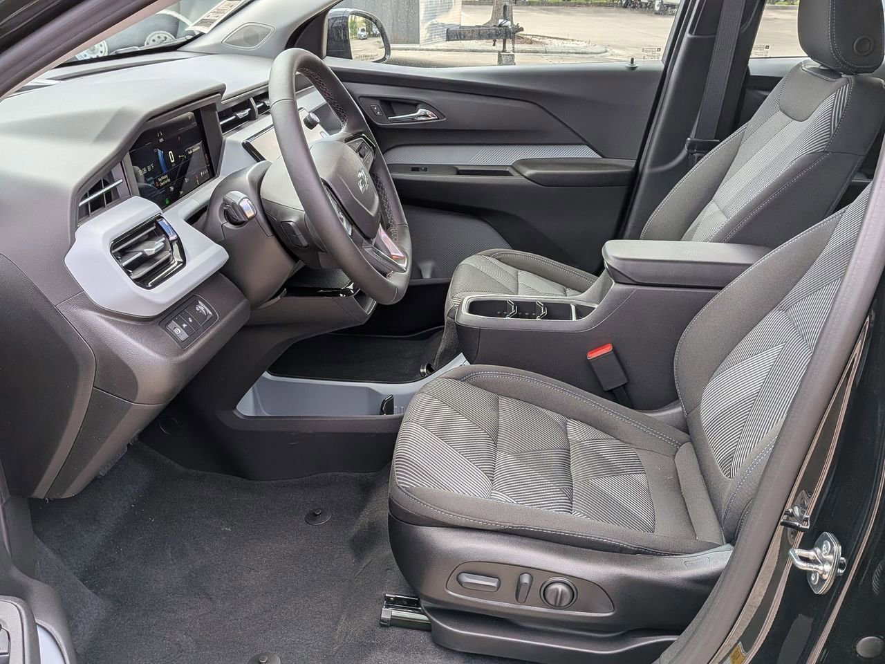 New 2027 Chevrolet Bolt LT w/ Comfort Package FWD image 19